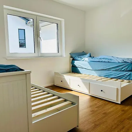 بيت للعطل We-home *